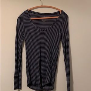 Women’s Striped Medium Long Sleeve AE